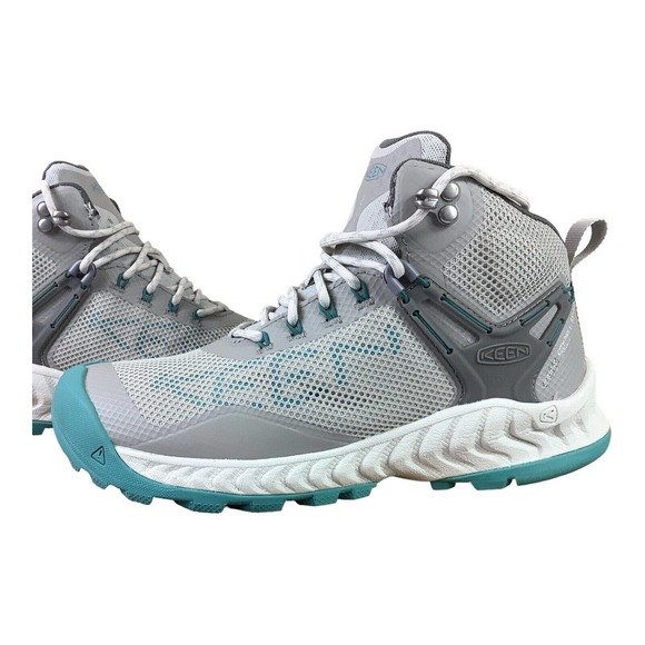 KEEN Women's NXIS EVO Mid Height Waterproof Fast Packing Hiking Boot - 6 EUC - Picture 2 of 10